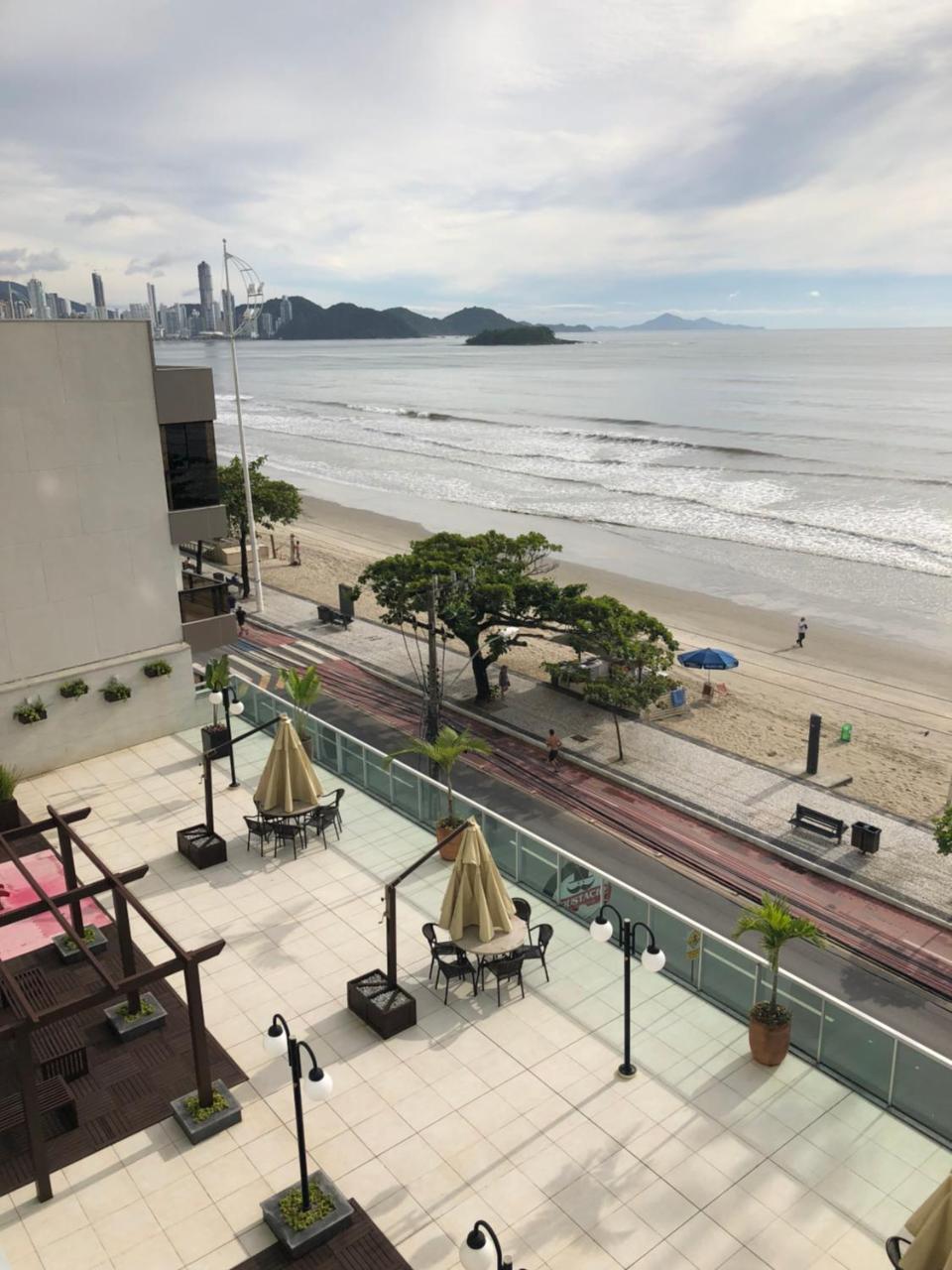 Baln Camboriu - Beira Mar Apartment Balneario Camboriu Ngoại thất bức ảnh