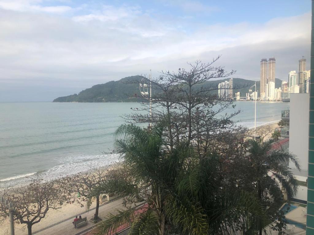 Baln Camboriu - Beira Mar Apartment Balneario Camboriu Ngoại thất bức ảnh